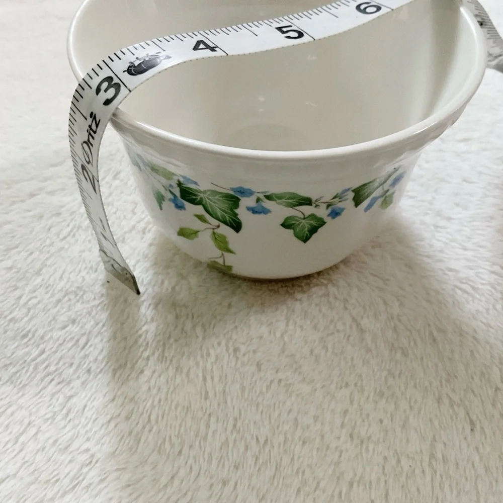 Johnson Bros Ivy Flowers Sugar Bowl England Blue Green Floral